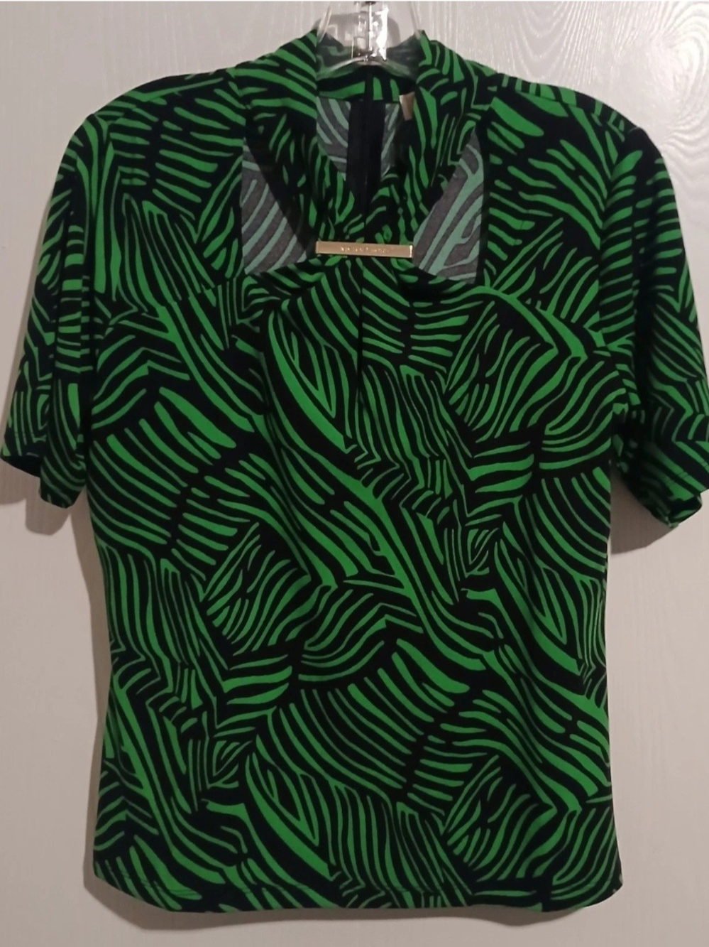 Michael Kors Green Black Abstract Zebra Print Short Sleeve Summer Woman's Top M